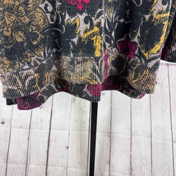 Habitat Multicolor Floral Knit Scoopneck Top Size Large - Picture 8 of 8